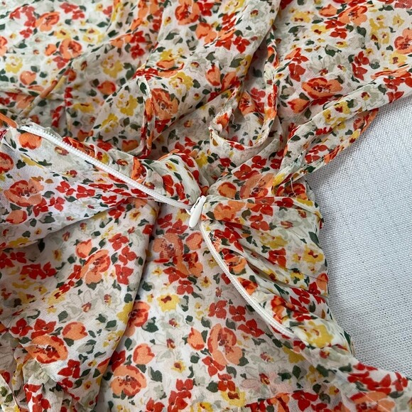 Zara Basic Collection Women Crop Floral Butterfly Sleeves Blouse . Size Medium - Picture 10 of 11